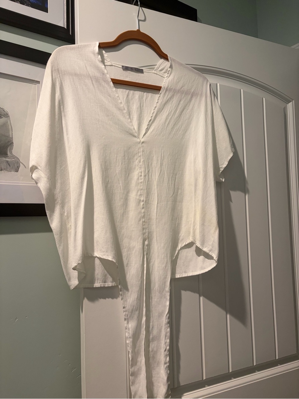 Jolie White V-Neck Draped Tunic Top - Picture 1 of 3